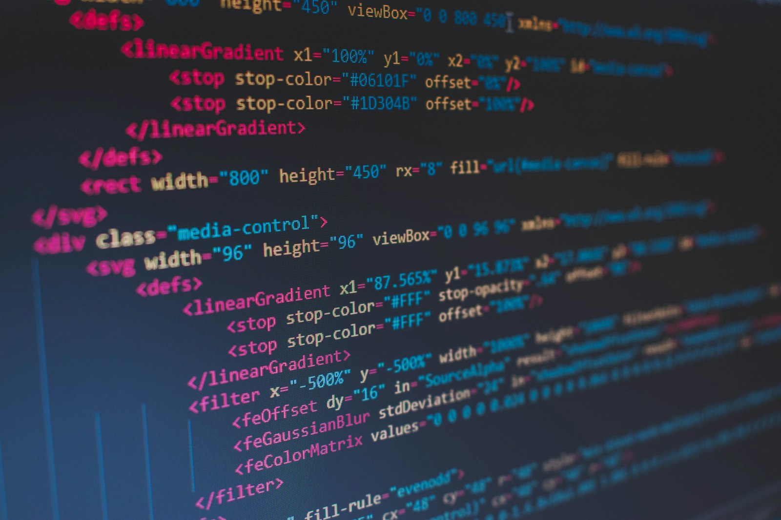 Alternatif Cursor Tanpa Limit untuk Developer yang Kerja Intensif